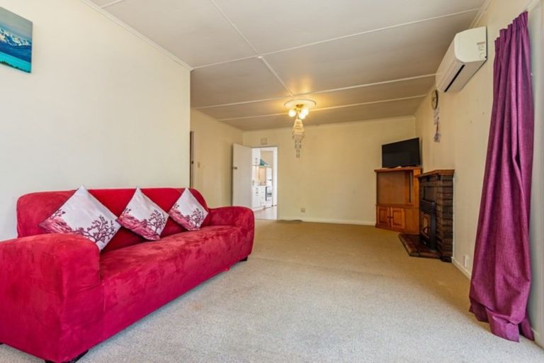 Photo of property in 28 Rainforth Street, Roslyn, Palmerston North, 4414