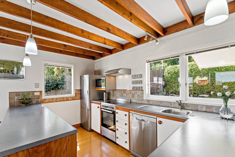 Photo of property in 12 Station Road, Pukekohe, 2120