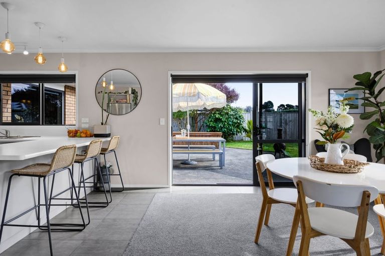Photo of property in 4 James Drive, Bell Block, New Plymouth, 4312