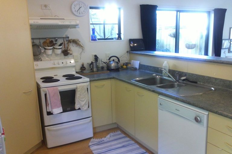 Photo of property in 77a Woodhouse Avenue, Karori, Wellington, 6012