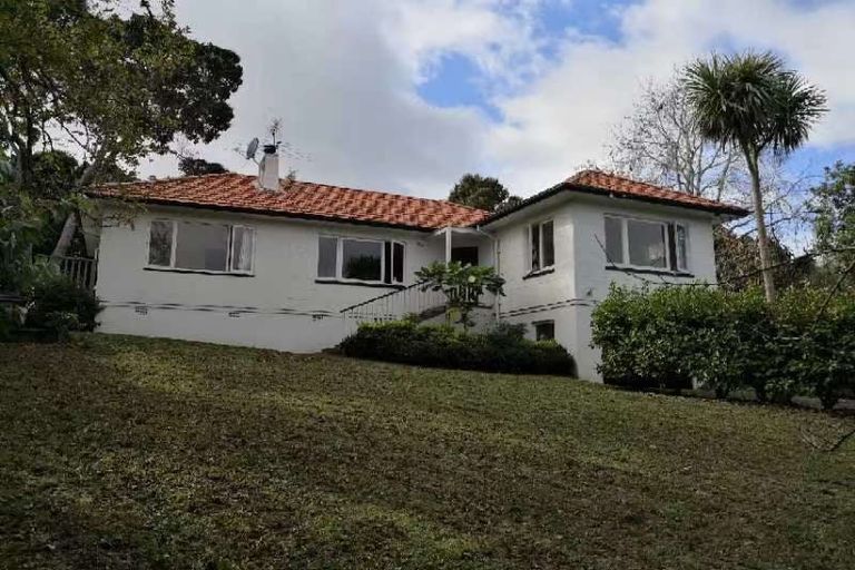 Photo of property in 1/134 Nile Road, Milford, Auckland, 0620