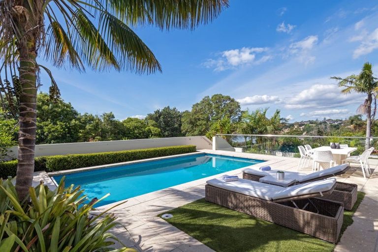 Photo of property in 35 Quedley Court, Eastern Beach, Auckland, 2012