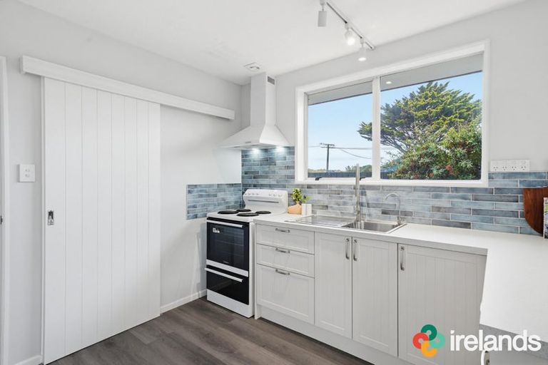 Photo of property in 2/275 Marine Parade, New Brighton, Christchurch, 8061