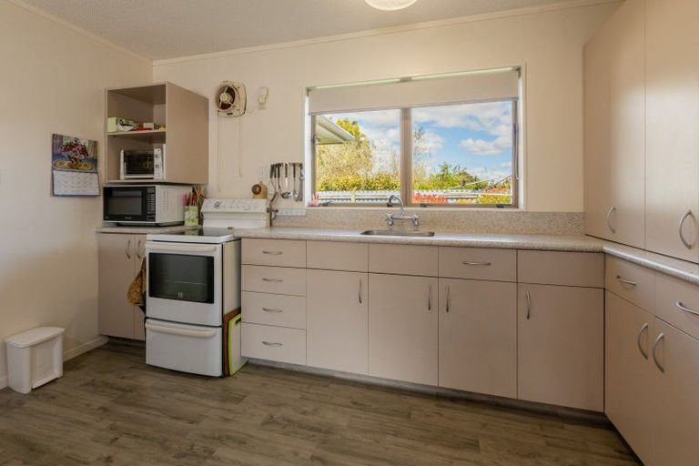Photo of property in 11a Wellington Road, Waipukurau, 4200
