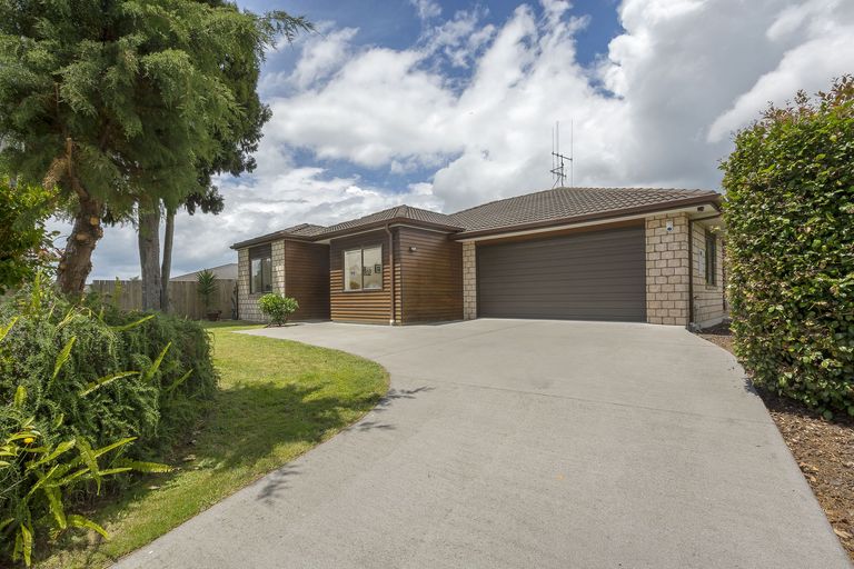 Photo of property in 150 Darraghs Road, Brookfield, Tauranga, 3110