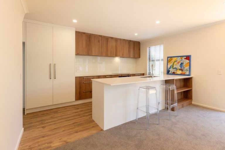 Photo of property in 9b Weka Street, Fendalton, Christchurch, 8041