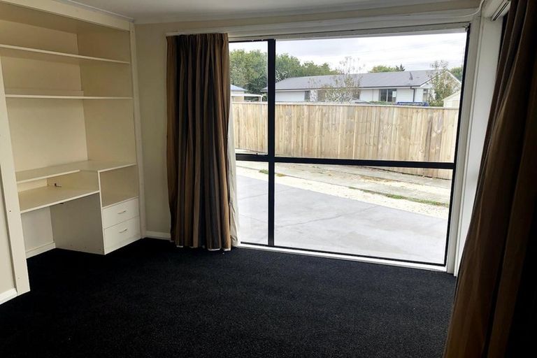 Photo of property in 13 Kaplan Avenue, Islington, Christchurch, 8042