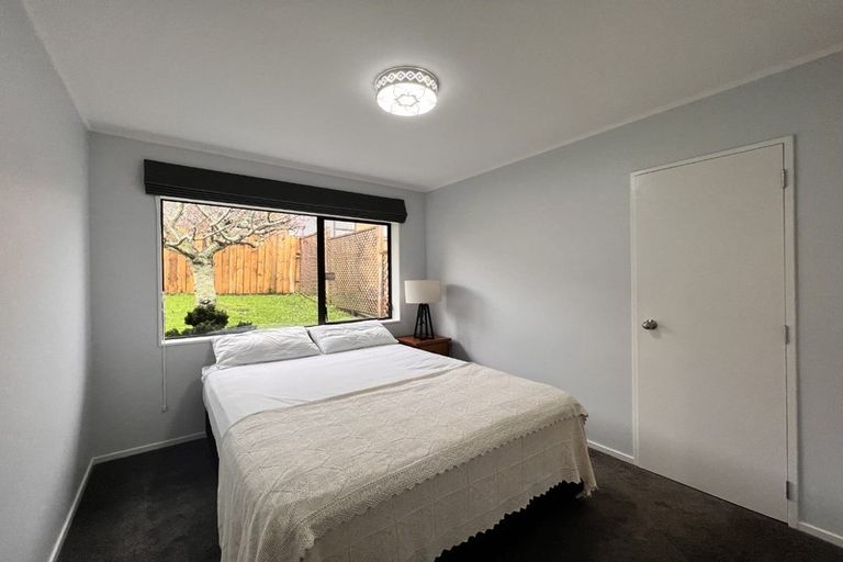 Photo of property in 3/51 Redoubt Road, Goodwood Heights, Auckland, 2105