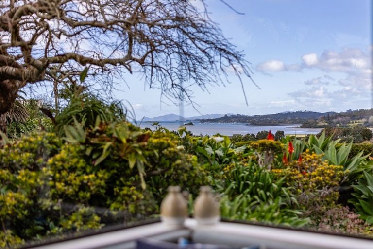 Photo of property in 76 Skudders Beach Road, Kerikeri, 0294