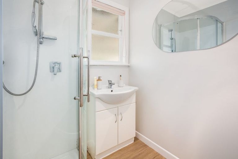 Photo of property in 5 Gawler Grove, Wainuiomata, Lower Hutt, 5014