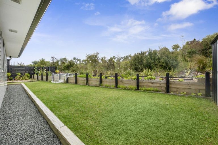 Photo of property in 6 Park Crescent, Mangawhai Heads, Mangawhai, 0505