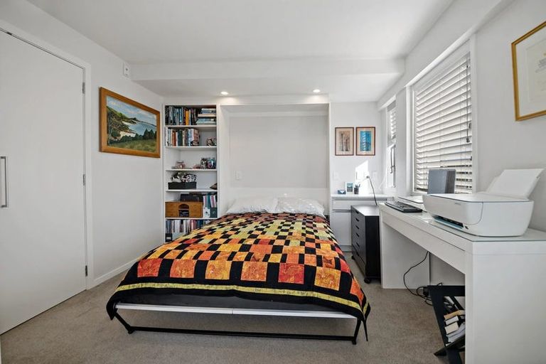 Photo of property in 4/10 Tagalad Road, Mission Bay, Auckland, 1071