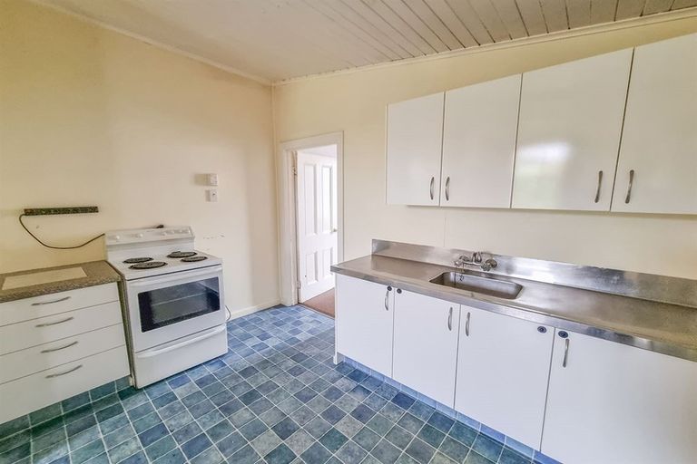 Photo of property in 14 Douglas Street, Balclutha, 9230