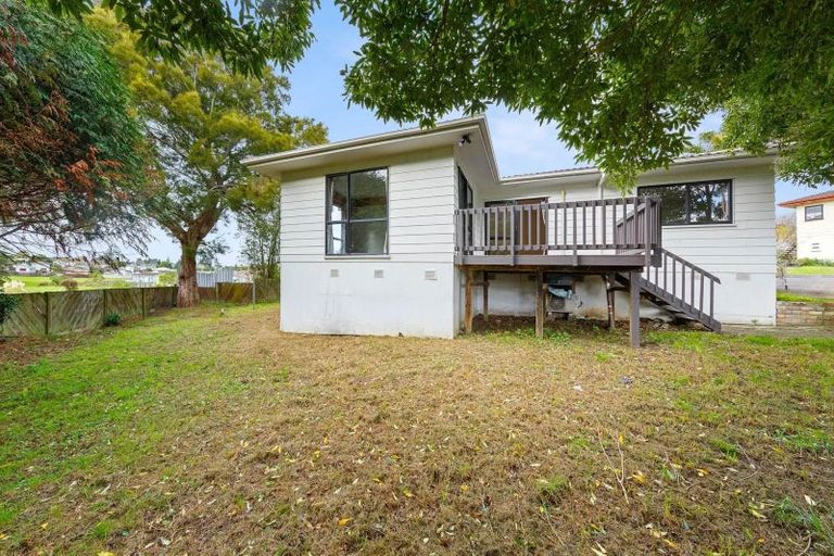 Photo of property in 9 Kopu Place, Clendon Park, Auckland, 2103