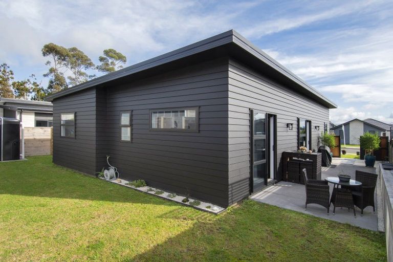 Photo of property in 27 Augusta Rise, Omokoroa, 3114