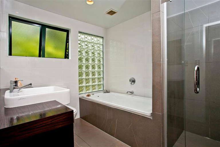 Photo of property in 17 Lucas Way, Albany, Auckland, 0632