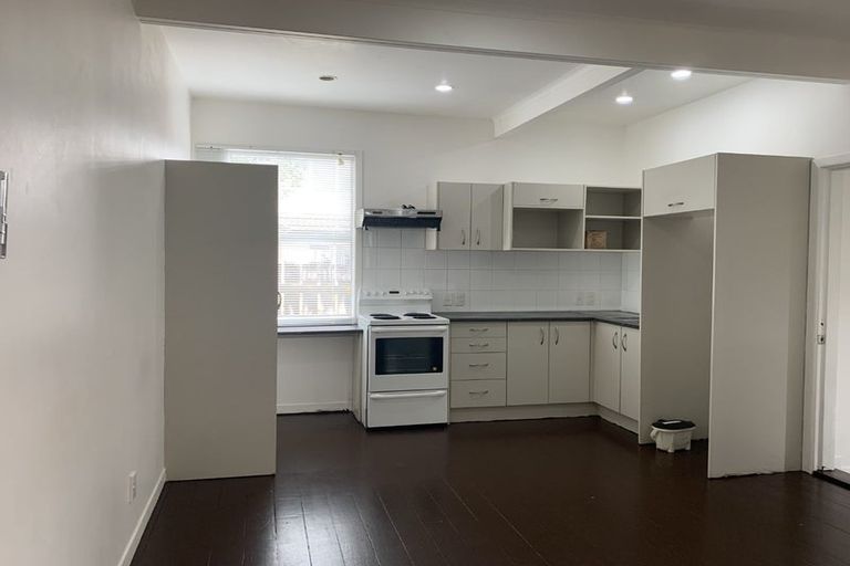 Photo of property in 1/34 Manuroa Road, Takanini, 2112