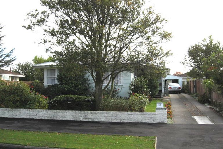 Photo of property in 11 La Perouse Place, Northcote, Christchurch, 8052