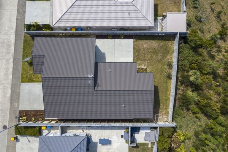 Photo of property in 79 Staithes Drive North, Whitby, Porirua, 5024