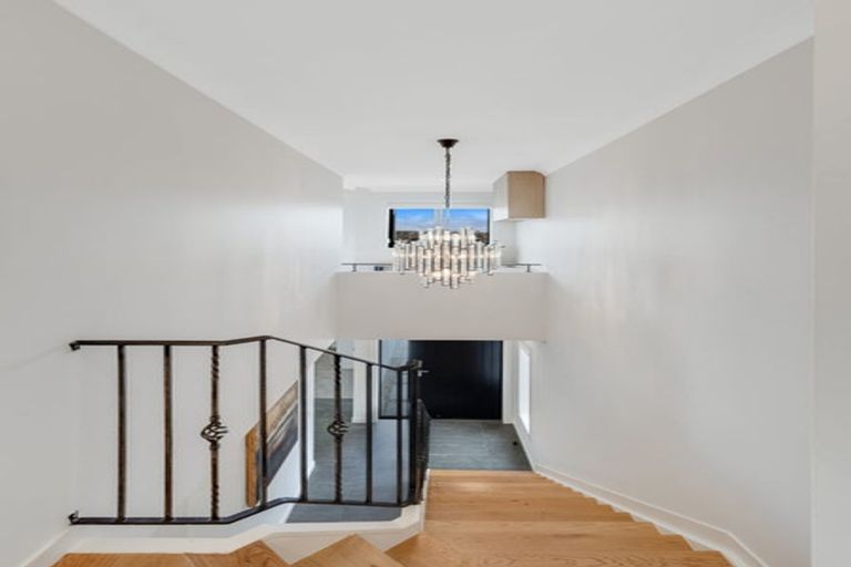 Photo of property in 2/152 Clovelly Road, Bucklands Beach, Auckland, 2012