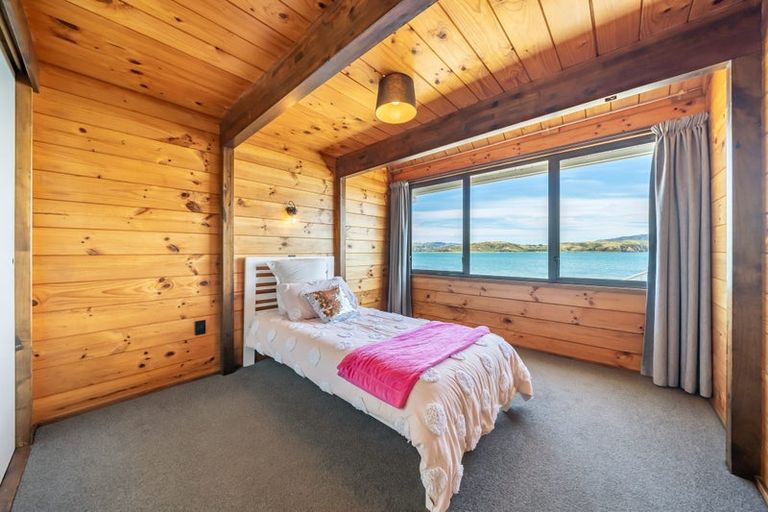 Photo of property in 47 Moana Road, Plimmerton, Porirua, 5026