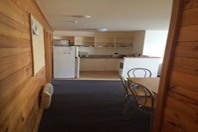 Photo of property in Drummond Street Flats, 21/19 Drummond Street, Mount Cook, Wellington, 6021
