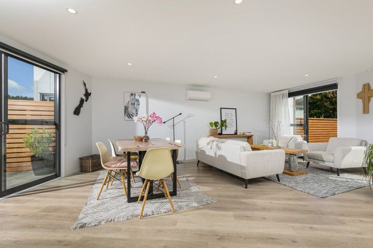 Photo of property in 105 Bonair Crescent, Silverdale, 0932