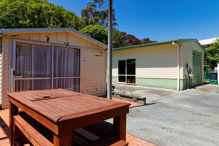 Photo of property in 36 Kotare Place, South Bay, Kaikoura, 7300