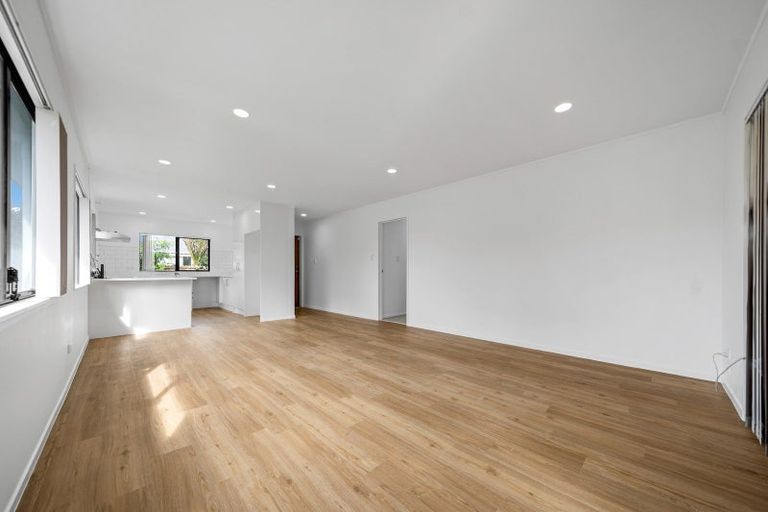 Photo of property in 20b Airfield Road, Takanini, 2112