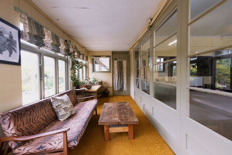 Photo of property in 717 Taylorville Road, Taylorville, Greymouth, 7805