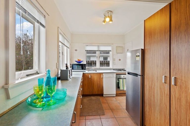 Photo of property in 1/93 Beach Road, Pahurehure, Papakura, 2113