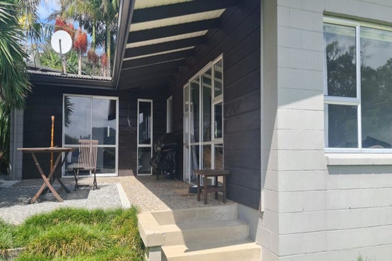 Photo of property in 21 Moana Drive, Tanners Point, Katikati, 3177