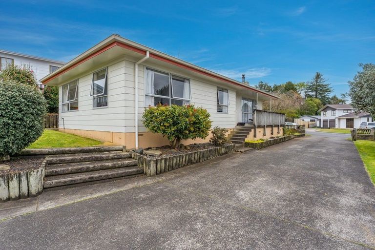 Photo of property in 222 Raikes Avenue, Te Awamutu, 3800