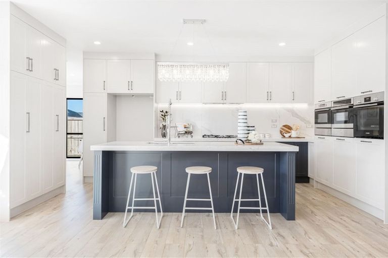 Photo of property in 86 Ksenia Drive, Flat Bush, Auckland, 2019