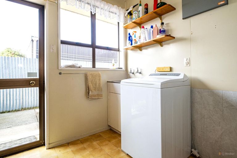 Photo of property in 35 Innes Street, Waimate, 7924