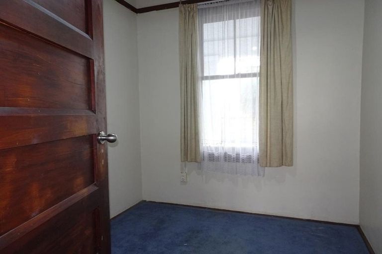 Photo of property in 314 Queen Street West, Hastings, 4122