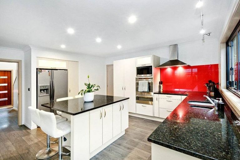 Photo of property in 94a Horoeka Street, Stokes Valley, Lower Hutt, 5019