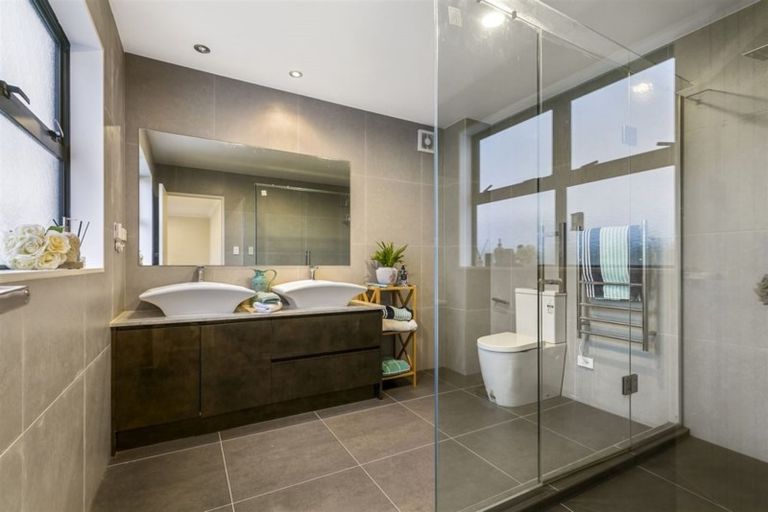 Photo of property in 87 Liberty Crescent, Beachlands, Auckland, 2018