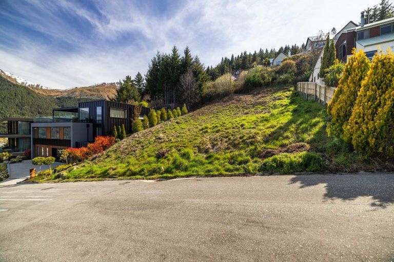 Photo of property in 8 Manchester Place, Queenstown, 9300