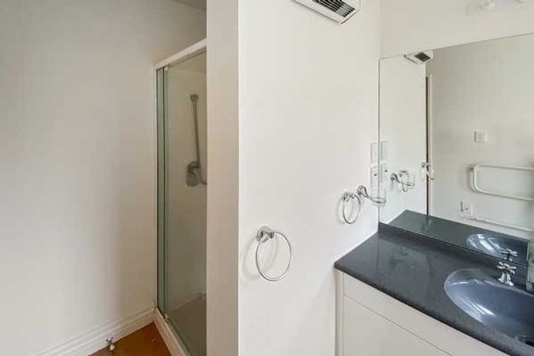 Photo of property in 4 Tulip Lane, Spreydon, Christchurch, 8024