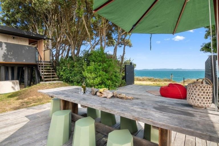 Photo of property in 12 Peninsula Road, Tata Beach, Takaka, 7183