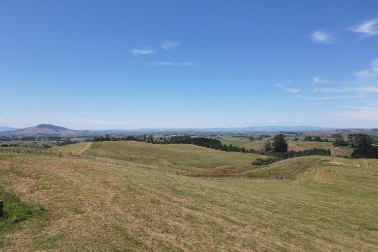 Photo of property in 870 Mangati Road, Puketotara, Te Awamutu, 3876