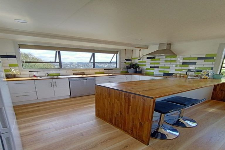 Photo of property in 2 Church Hill Road, Green Island, Dunedin, 9018