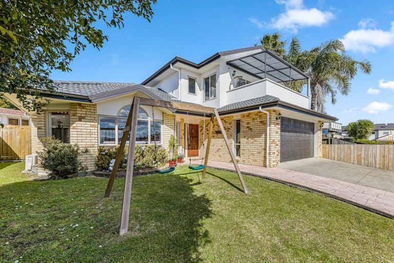 Photo of property in 33 Gala Place, Henderson, Auckland, 0612