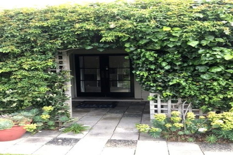 Photo of property in 66 Ludlam Street, Seatoun, Wellington, 6022