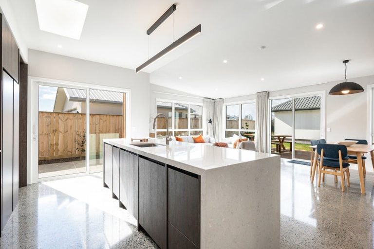 Photo of property in 32 Hallmark Drive, Hope, Richmond, 7020