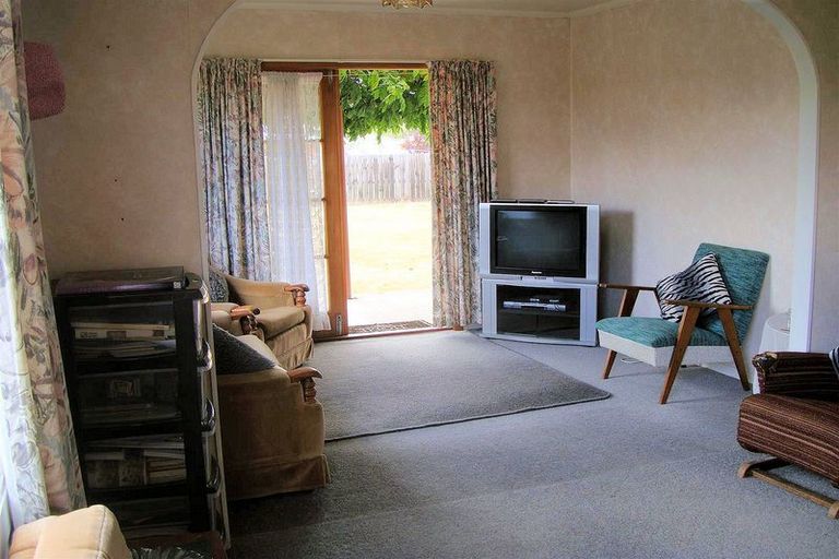 Photo of property in 9 Ruataniwha Road, Twizel, 7901