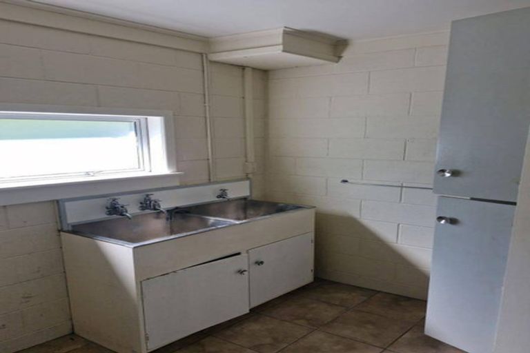 Photo of property in 29 Glen Almond Street, New Plymouth, 4310