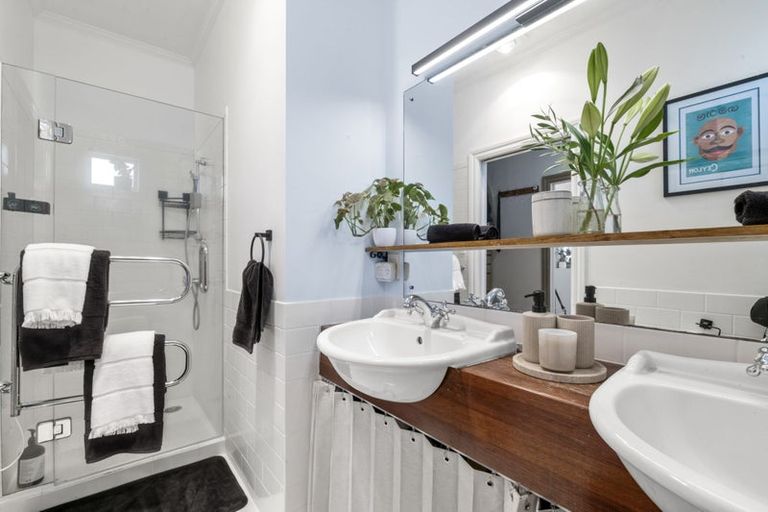 Photo of property in 2/6 Georgia Terrace, Albany, Auckland, 0632