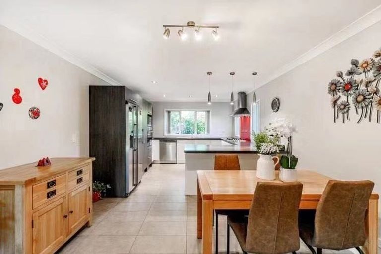 Photo of property in 46 Hornbill Drive, Fairview Heights, Auckland, 0632